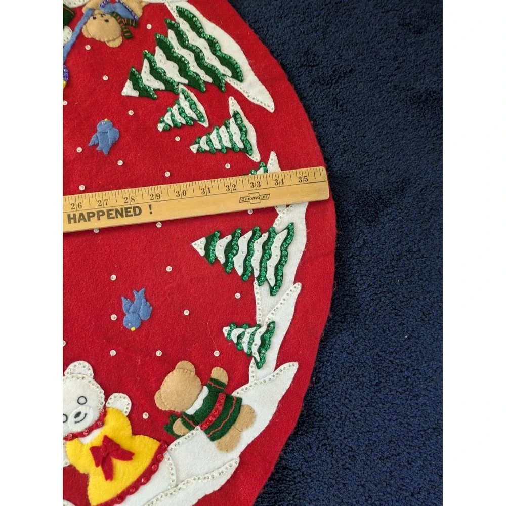 Christmas Tree Skirt Holiday Deco Felt Applique Bears Snowman Red 36